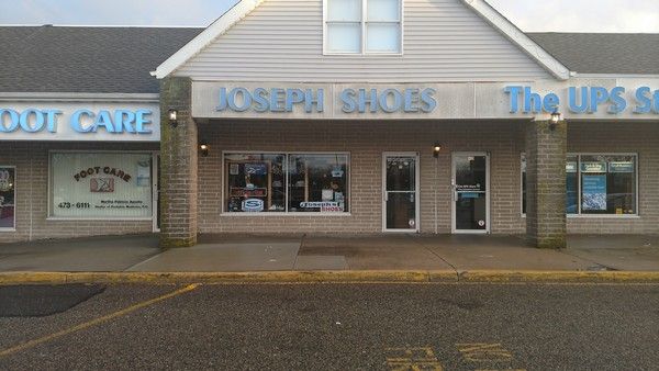 Mount Sinai Shopping Center: 5507 Nesconset Hwy, Mount Sinai, NY 11766